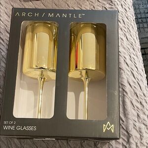 Arch/Mantle Gold Wine Glasses Set of Two